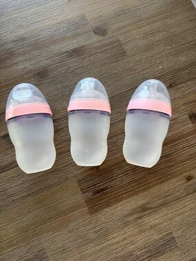 Comotomo Silicone Baby Bottle Pack Of 3 In Pink, 8 oz.
